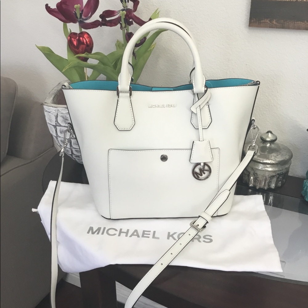 Kors Greenwich Saffiano Tote LG Optic White Teal